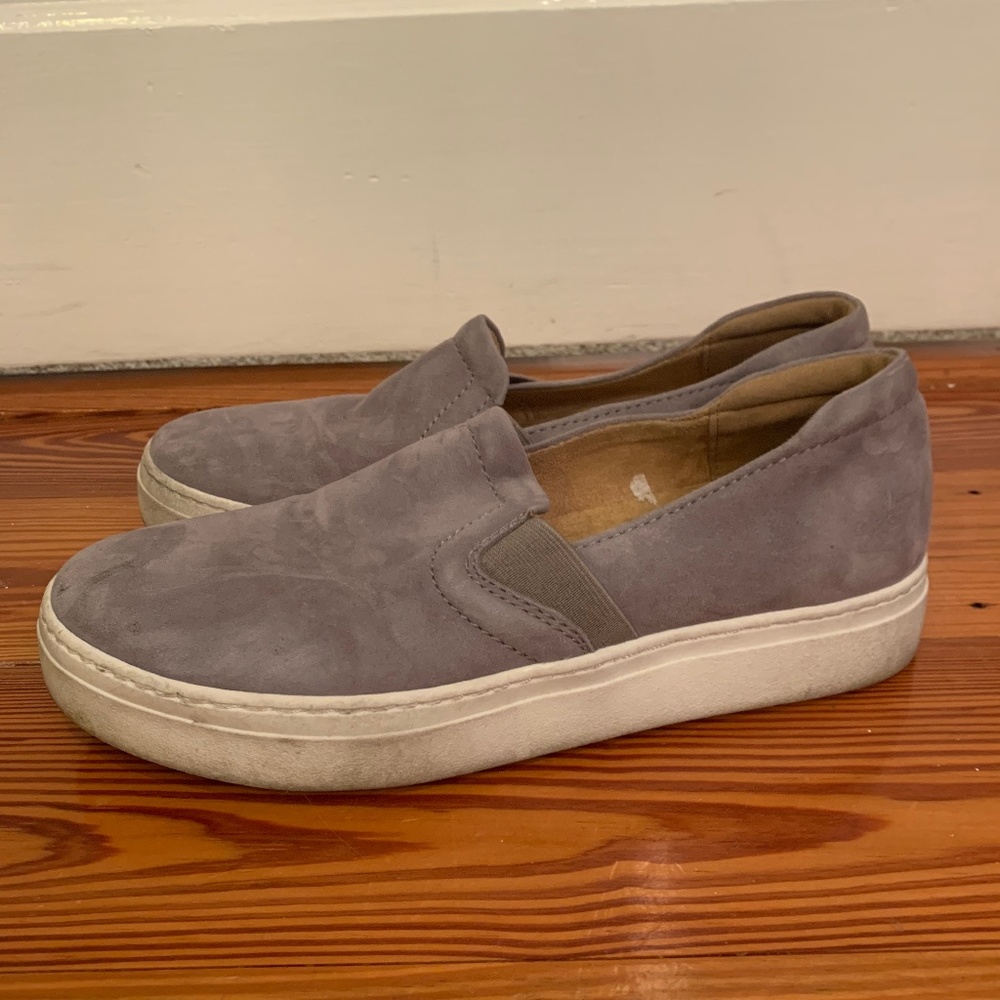 naturalizer sneakers